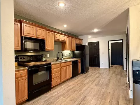 15500 NW 123rd St, Platte City, MO 64079