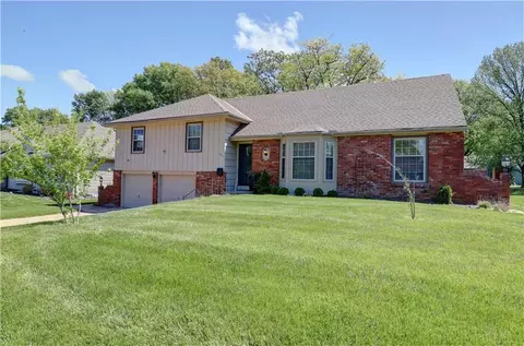 10813 Beacon Ave, Kansas City, MO 64134