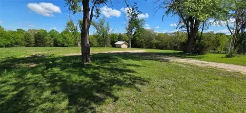 22099 County Road 249 Rd, Pittsburg, MO 65724