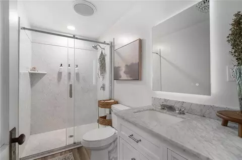 Bath - 336 E Park St, Olathe, KS 66061 photo 1 of 1