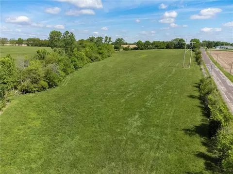 30500 E Us-24 Hwy, Buckner, MO 64016 photo 5