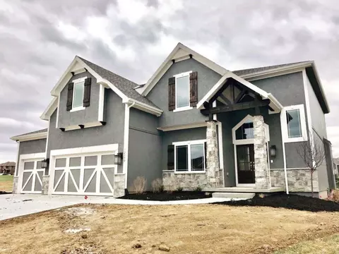5275 NW 47th Ter, Riverside, MO 64150