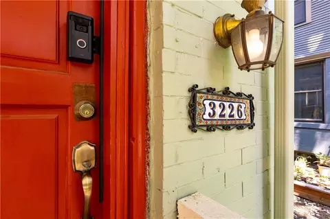 3226 Campbell St, Kansas City, MO 64109
