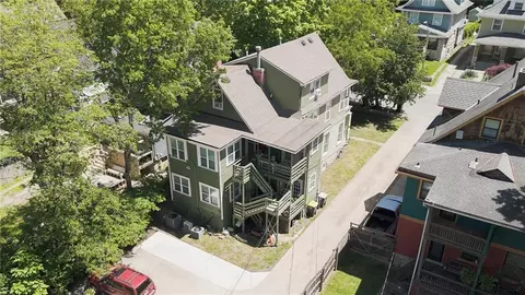 3226 Campbell St, Kansas City, MO 64109