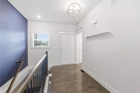 Entry Way - 1401 Rylee Ct, Raymore, MO 64083 photo 1 of 3