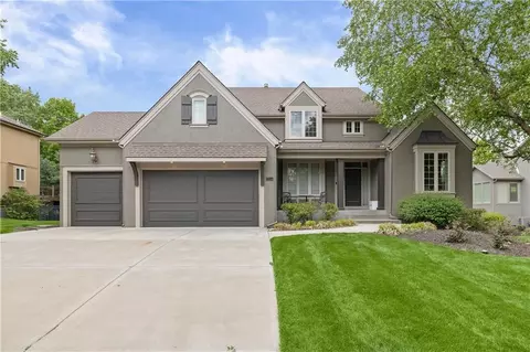13244 Falmouth St, Leawood, KS 66209