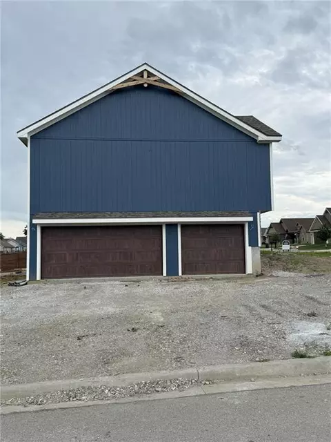 302 Lykins Ln, Cameron, MO 64429 photo 2