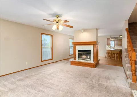 Living - 917 NW Winterset St, Lees Summit, MO 64081 photo 4 of 5