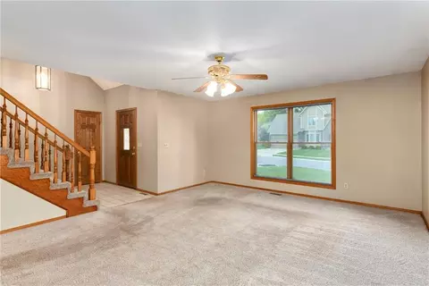 Living - 917 NW Winterset St, Lees Summit, MO 64081 photo 2 of 5