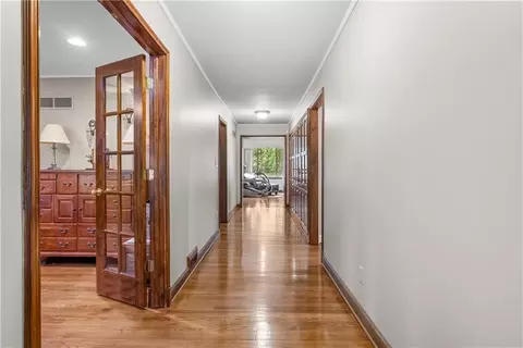 Entry Way - 513 NE Balboa St, Lees Summit, MO 64063 photo 2 of 5