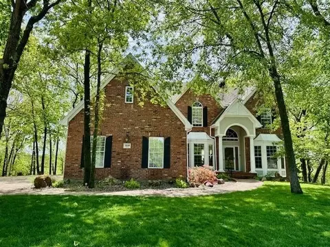 2648 Ashurst Ln, Lees Summit, MO 64081