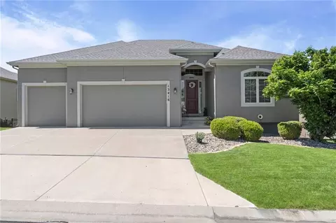13416 W 172nd St, Overland Park, KS 66221