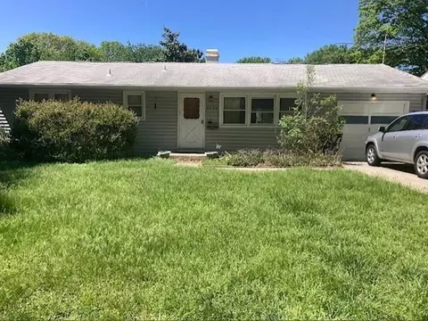5546 N Woodland Ave, Kansas City, MO 64118