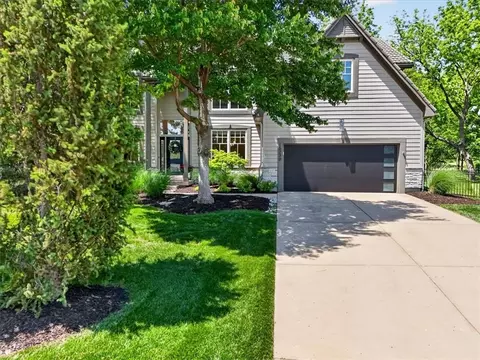 15230 Fontana St, Leawood, KS 66224