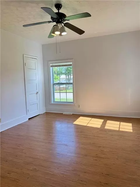 Bedroom - 219 N Tower St, Nevada, MO 64772 photo 2 of 3