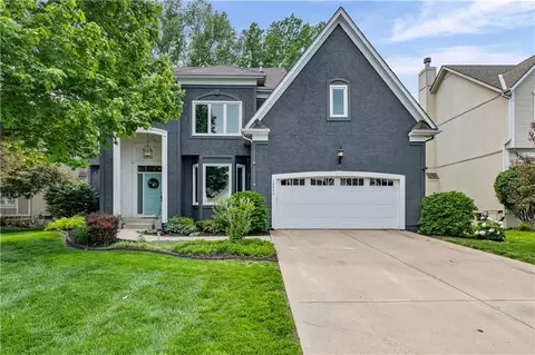 14014 Briar Dr, Overland Park, KS 66224