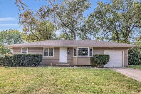 10114 White Ave, Kansas City, MO 64134