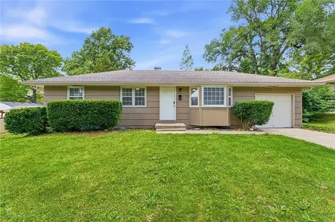 10114 White Ave, Kansas City, MO 64134