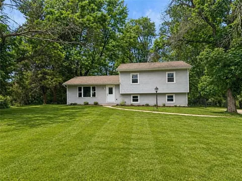 7 SE 125 Rd, Warrensburg, MO 64093