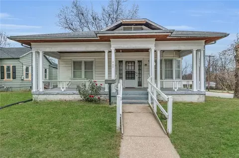 200 N Jefferson St, Carrollton, MO 64633