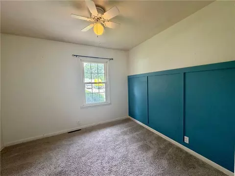 Bedroom - 205 Hostetter St, Buckner, MO 64016 photo 2 of 11
