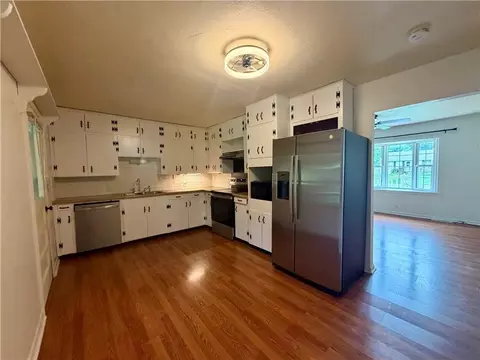 Kitchen - 205 Hostetter St, Buckner, MO 64016 photo 1 of 2