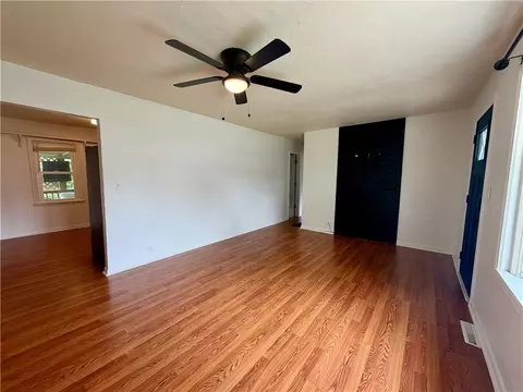 Living - 205 Hostetter St, Buckner, MO 64016 photo 4 of 4