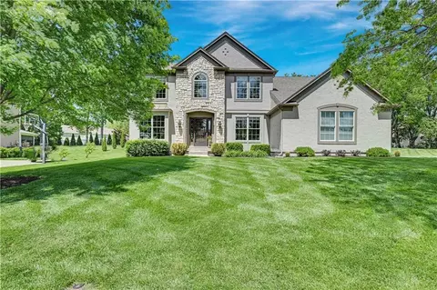 3146 W 145th Ter, Leawood, KS 66224