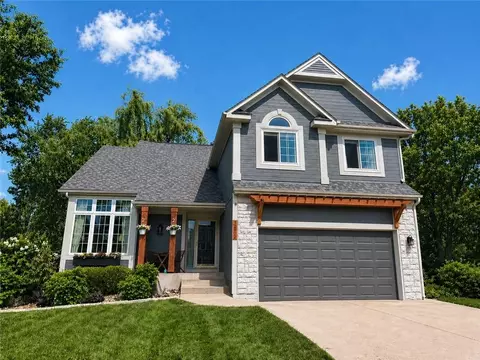 12902 S Hagan St, Olathe, KS 66062