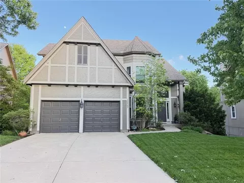 12141 S Rene St, Olathe, KS 66062