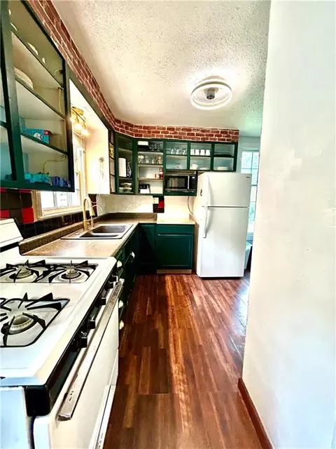 Kitchen - 314 E Vernon St, Nevada, MO 64772 photo 5 of 5