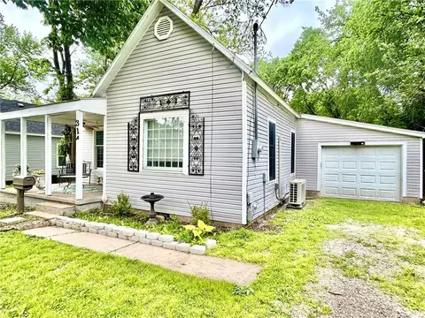 Other - 314 E Vernon St, Nevada, MO 64772 photo 1 of 4