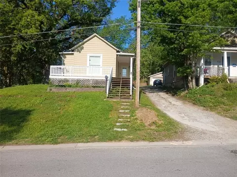 1606 N 20th St, Saint Joseph, MO 64505