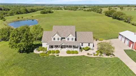 32120 Block Rd, Paola, KS 66071