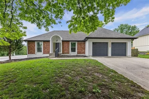 11901 W 100th St, Lenexa, KS 66215