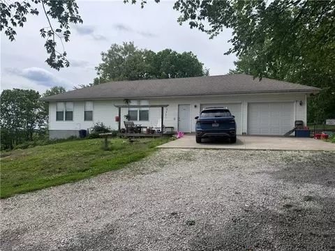 32506 E Stony Point School Rd, Grain Valley, MO 64029