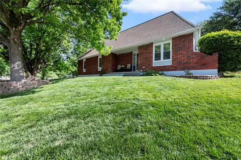 5313 Mccoy St, Kansas City, MO 64133