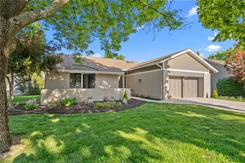 15801 Dearborn St, Overland Park, KS 66223