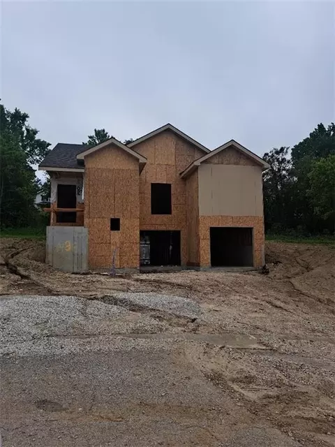 1938 N Valley Ave, Kansas City, KS 66104