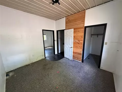 Bedroom - 232 S County Line Rd, Windsor, MO 65360 photo 5 of 5