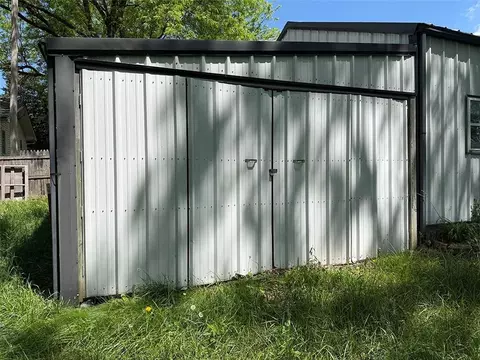 Other - 232 S County Line Rd, Windsor, MO 65360 photo 6 of 15