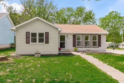 102 S 18th St, Leavenworth, KS 66048