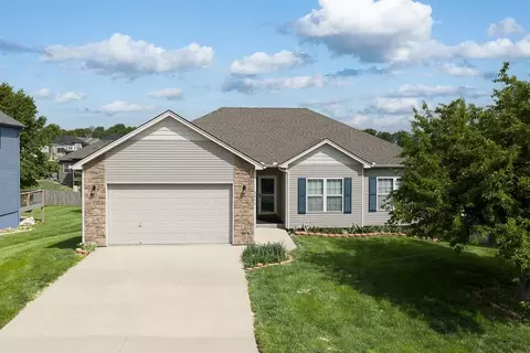 2512 N 111th Ter, Kansas City, KS 66109