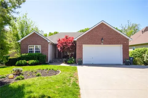 19613 E 11th Ter, Independence, MO 64056