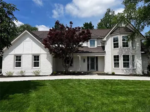 10426 Alhambra St, Overland Park, KS 66207