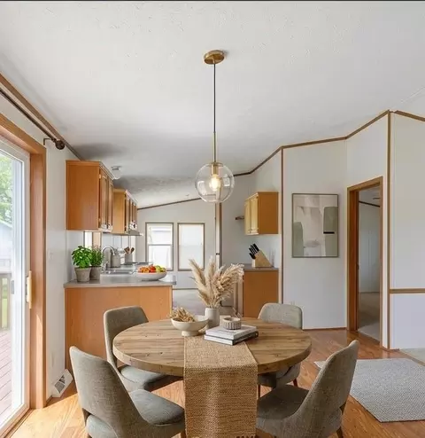 Dining - 400 Emma St, Osborn, MO 64474 photo 1 of 1