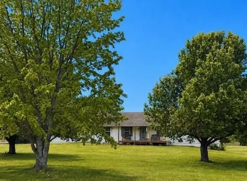 14203 E 198th St, Peculiar, MO 64078