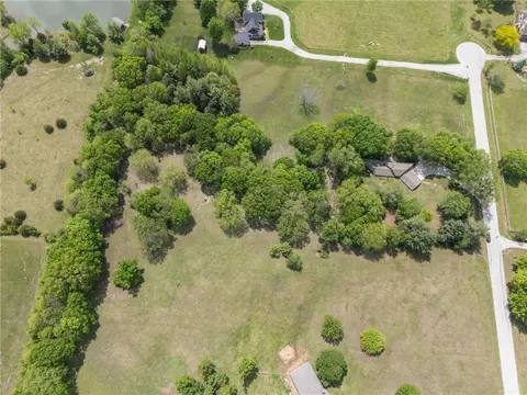 View/Area - 1601 Vogt Rd, Raymore, MO 64083 photo 2 of 2