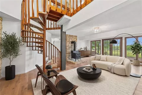 Living - 1601 Vogt Rd, Raymore, MO 64083 photo 1 of 4