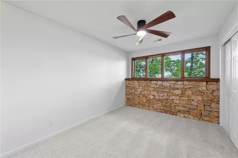 Bedroom - 1601 Vogt Rd, Raymore, MO 64083 photo 2 of 4